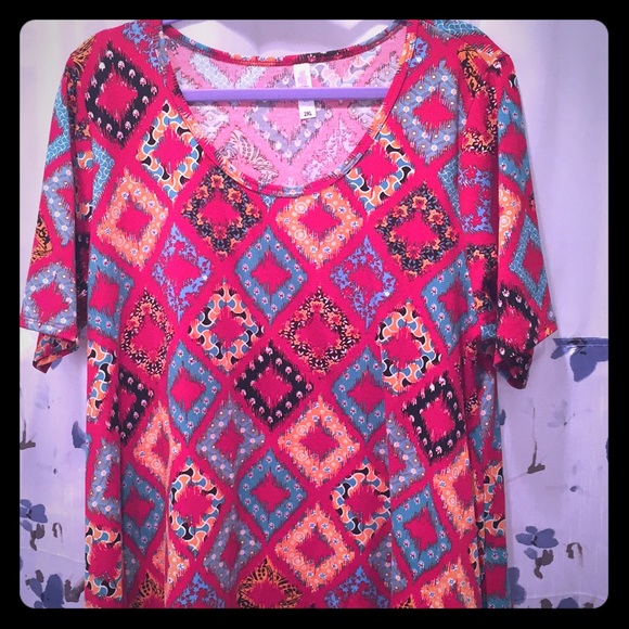 LulaRoe 2XL T-shirt like new - Picture 1 of 4